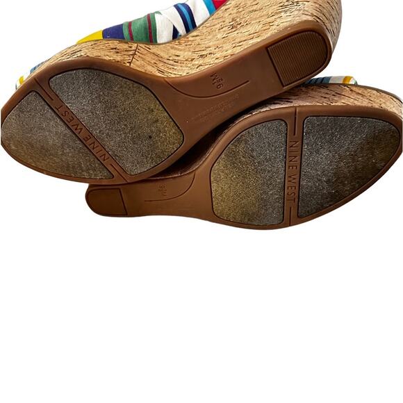 Nine West Twillow textile uppers awning multi stripe. Size 8’9.5 - Picture 6 of 10